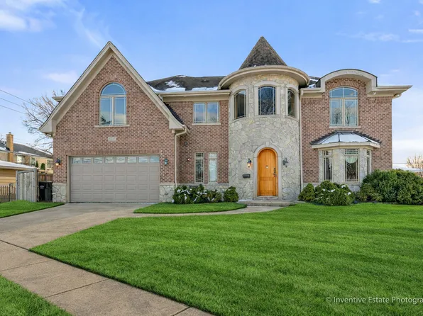 1707 W Lincoln St, Mount Prospect, IL 60056