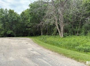 216 Ridgewood Ct, Dahinda, IL 61428