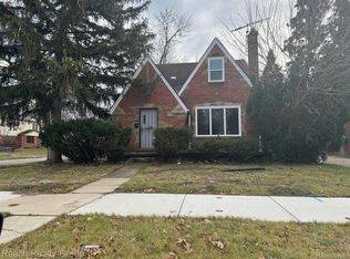 19105 Curtis St, Detroit, MI 48219