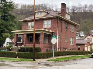 158 Edgwood St, Wheeling, WV