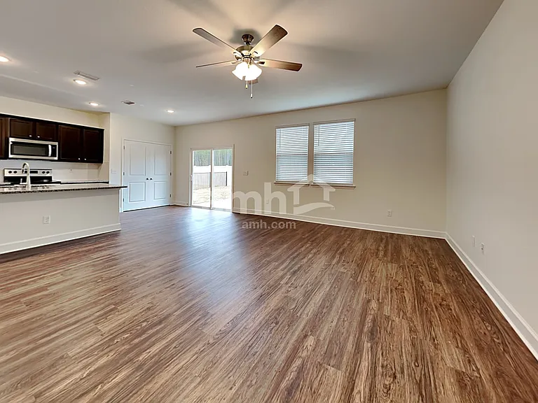 5921 Hampton Creek Rd — Photo 5