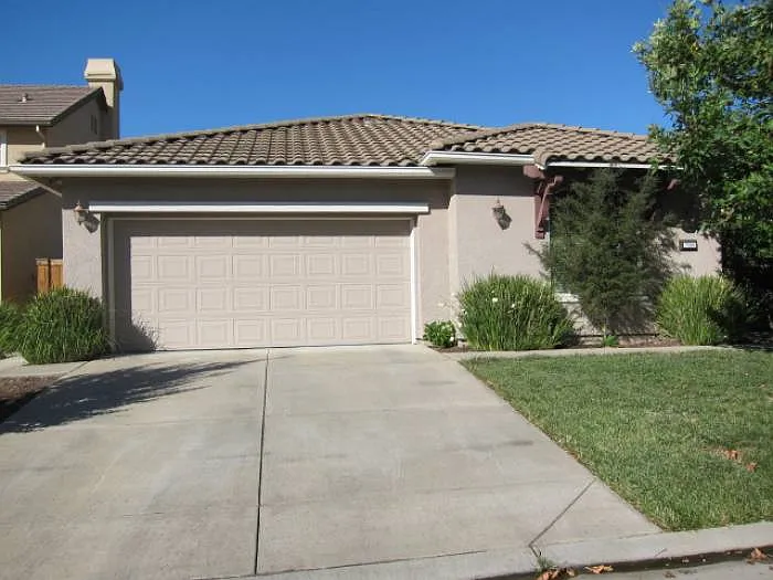 7509 Linksman Ct photo 1