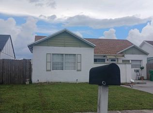 3225 NW 204th Ter, Miami Gardens, FL 33056