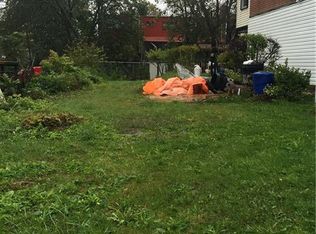 1058 E 220th St, Bronx, NY 10469