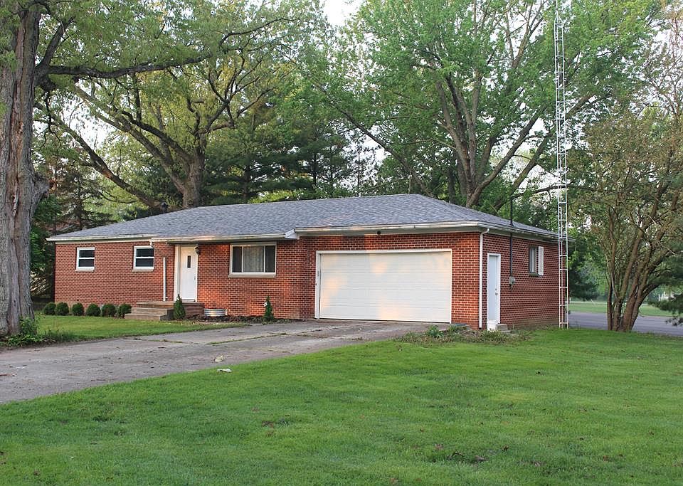 1st image of 1315 Hickory Dr
