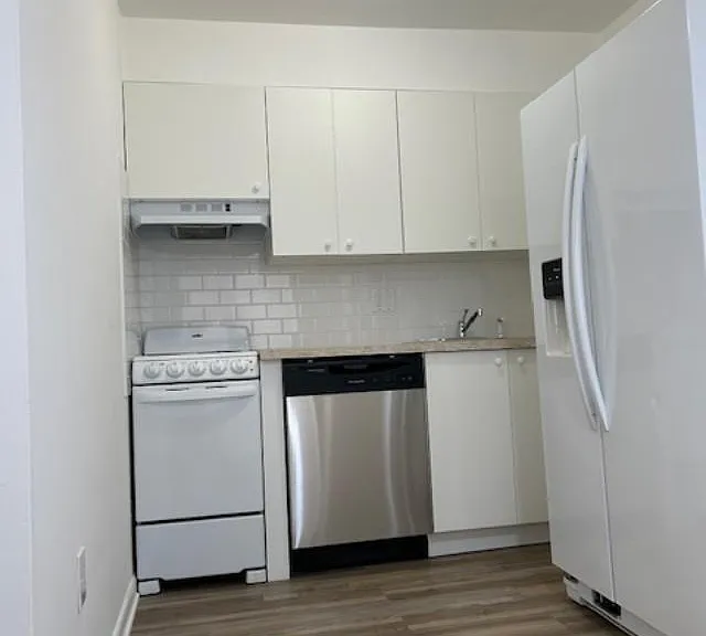 650 Brooke Rd #B13 — Photo 3