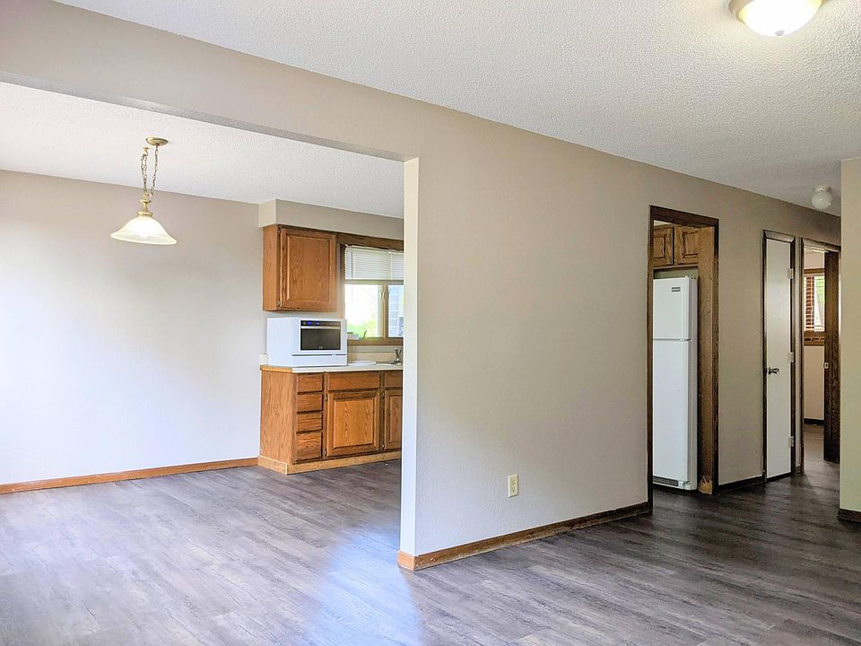 2nd image of 1760 Colette Dr APT 4