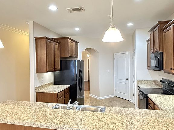 4th image of 9335 Pembrook Loop