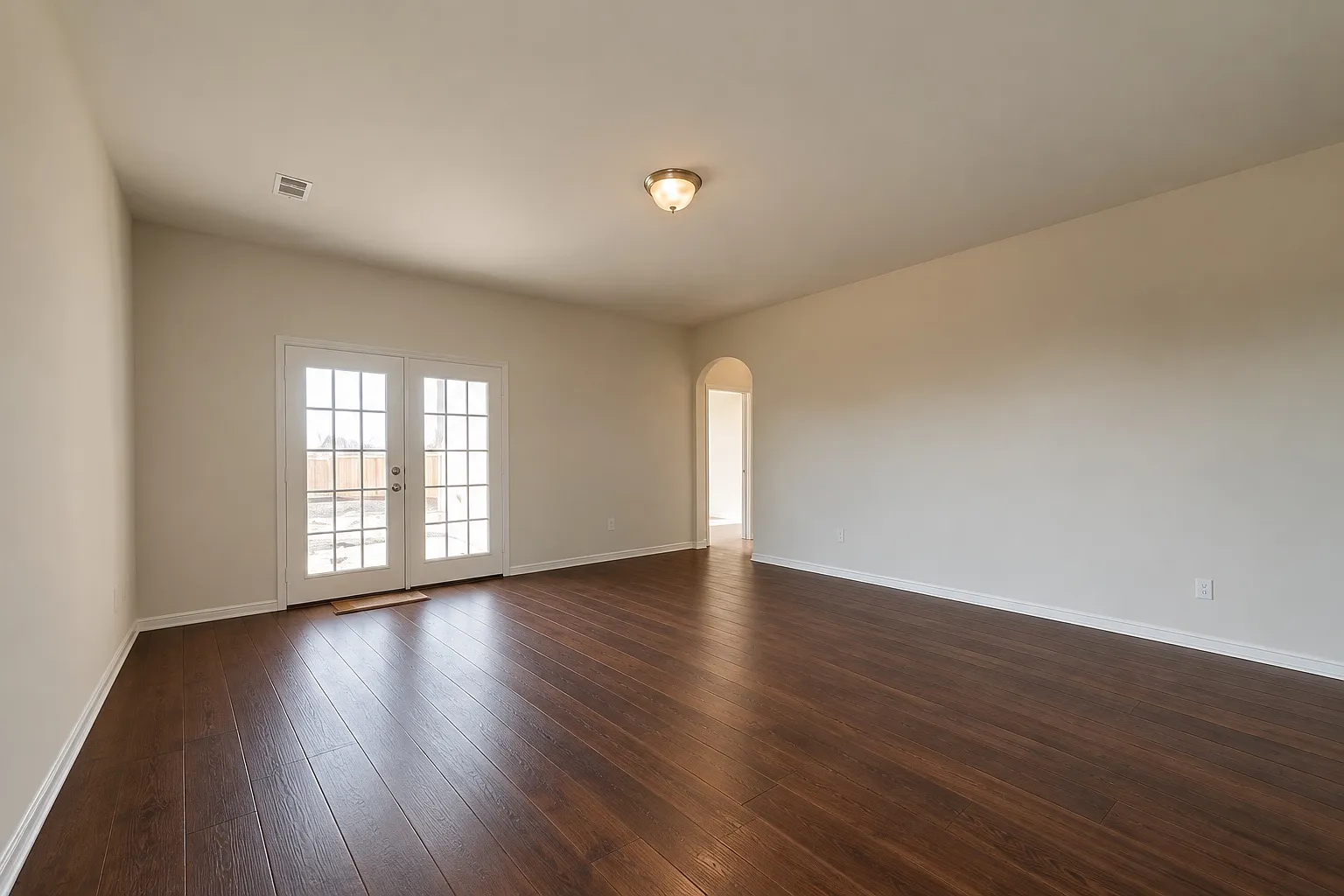 3 bed, 1619 sqft, $1,900 — Photo 4