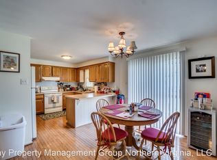 2205 S Grant St, Arlington, VA