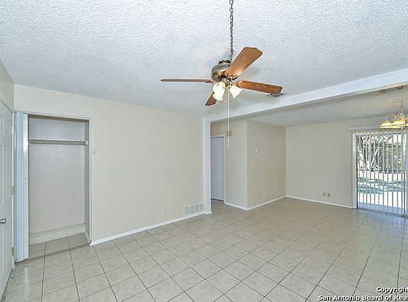 5th image of 14315 Angus Dr