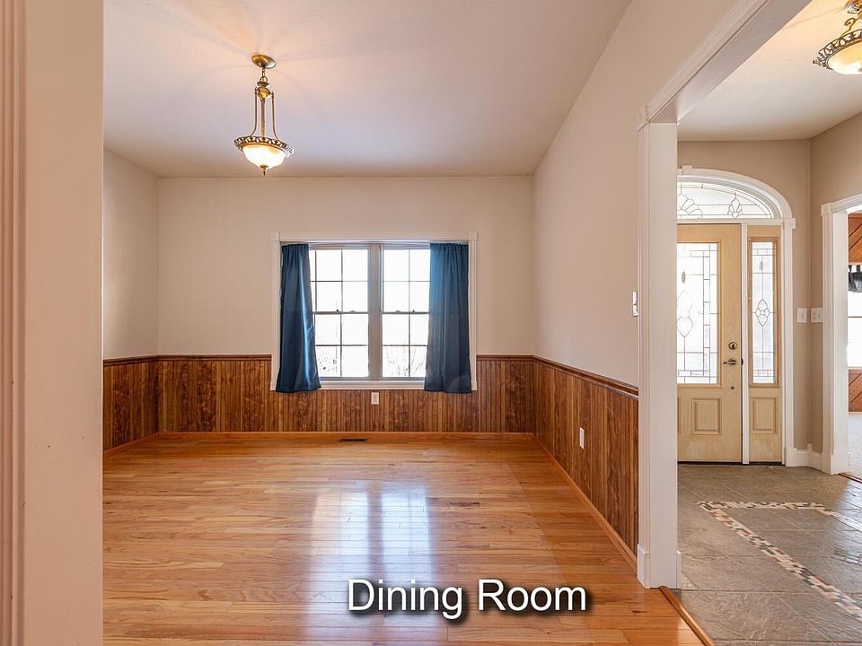 oikw 樣-M 5879 Looking Glass Dr, Wyoming, MI 49418 | Zillow