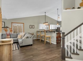 11066 190 1/2 Ave NW, Elk River, MN 55330