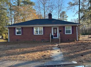 201 Pierce Rd, Kinston, NC 28501