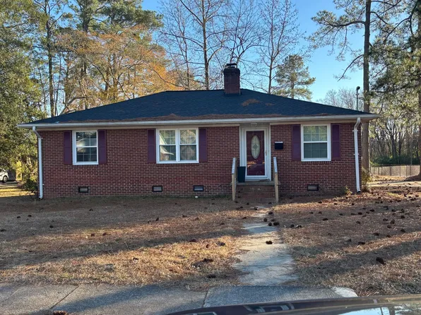 201 Pierce Rd, Kinston, NC 28501
