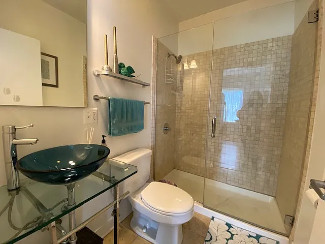 2120 W Washington Blvd #402 — Photo 6