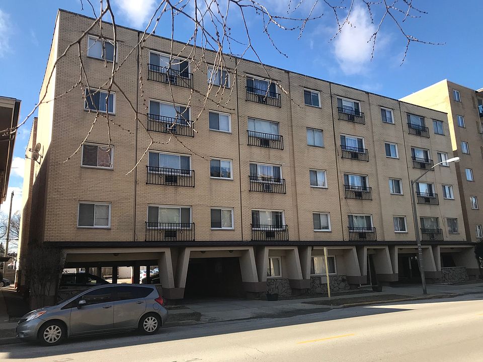 1st image of 2920 N Harlem Ave APT 2H