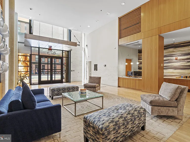 675 E St NW #500 — Photo 23