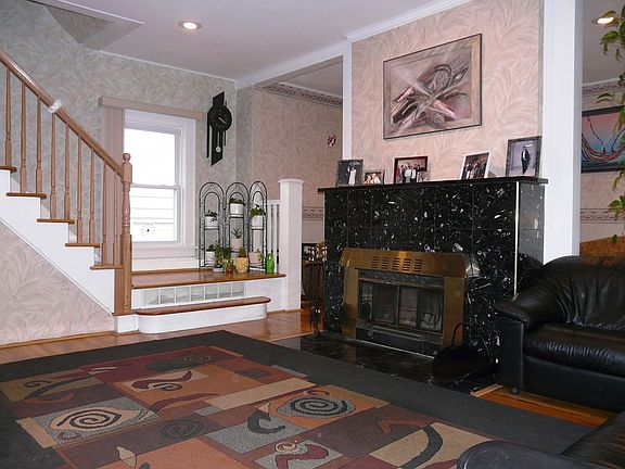 Living Room with Cozy FP