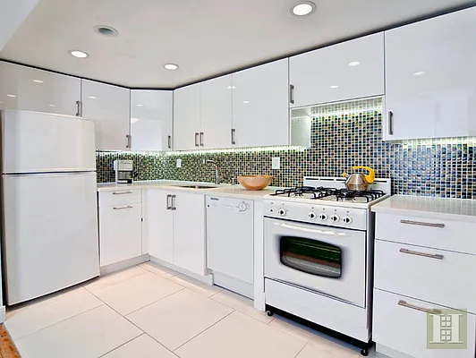 Sold by Halstead Real Estate | media 6