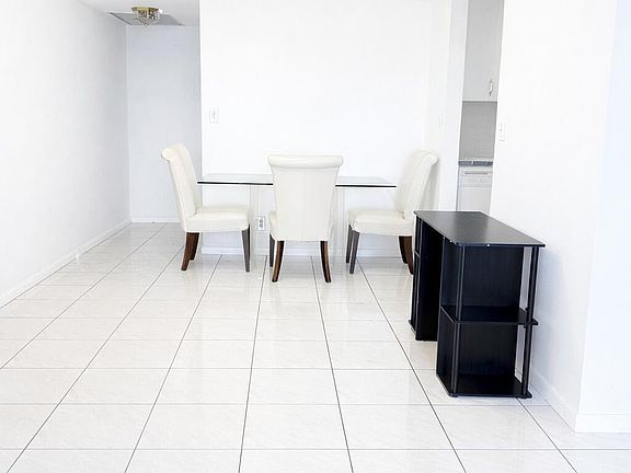 4th image of 2030 Wolverton B E