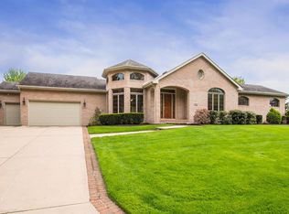 1601 Nelson Dr, Chesterton, IN 46304