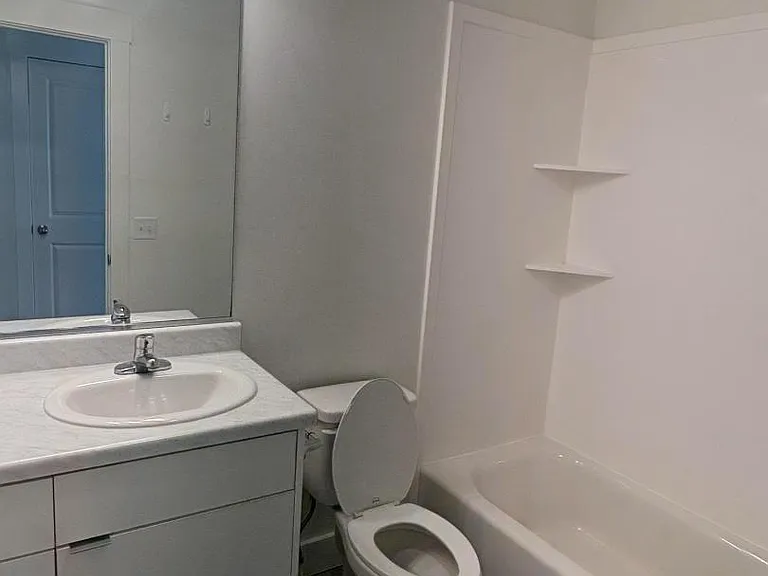 Unit Photo