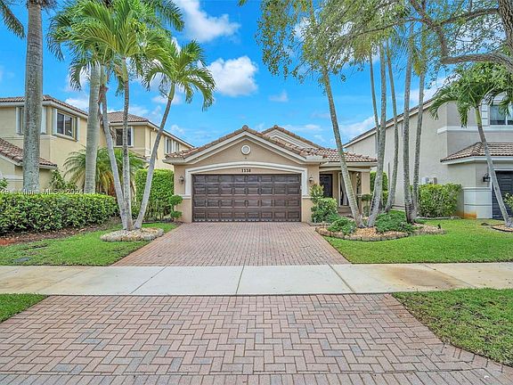 2nd image of 1338 Canary Island Dr