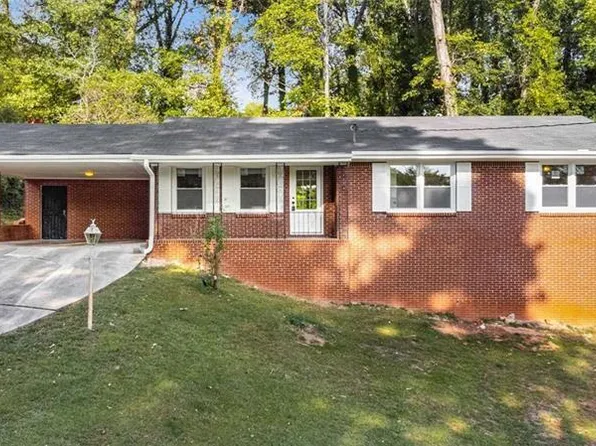 1184 Burbank Trl, Morrow, GA 30260