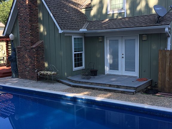 doors off the master/deck