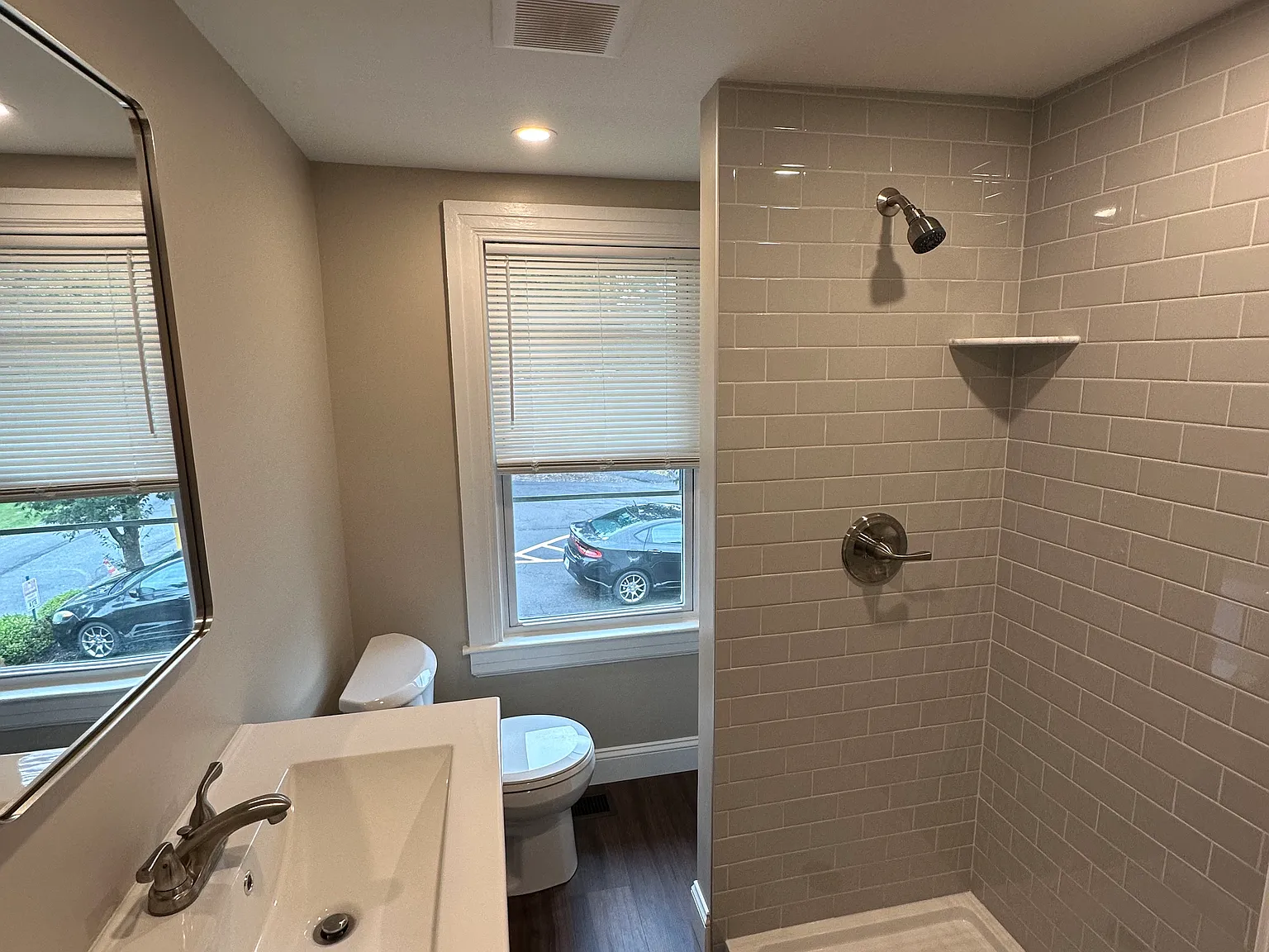 1 bed, 800 sqft, $1,450 — Photo 2