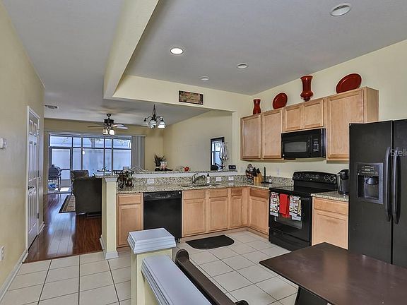 5th image of 10153 Pink Palmata Ct