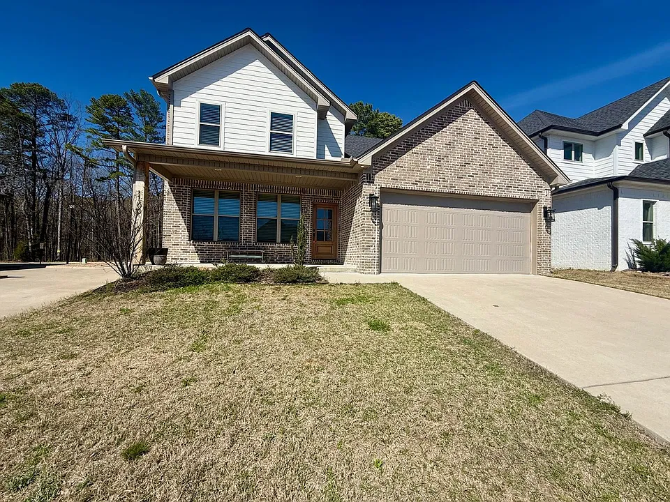 1100 Grand Teton Dr