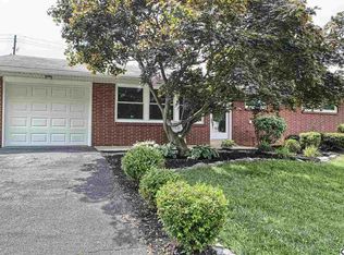 106 Lancaster Blvd, Mechanicsburg, PA 17055