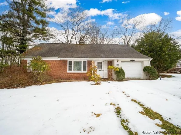 12 Orchard Lane, New Paltz, NY 12561