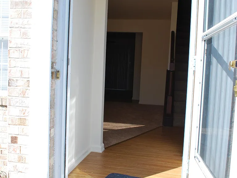 634 Candlestick Ln — Photo 2