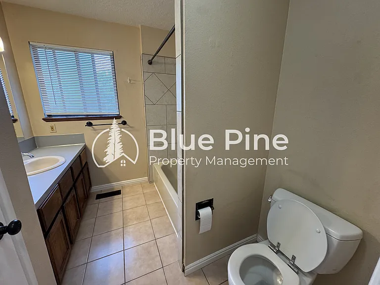 2298 Horizon Dr — Photo 8