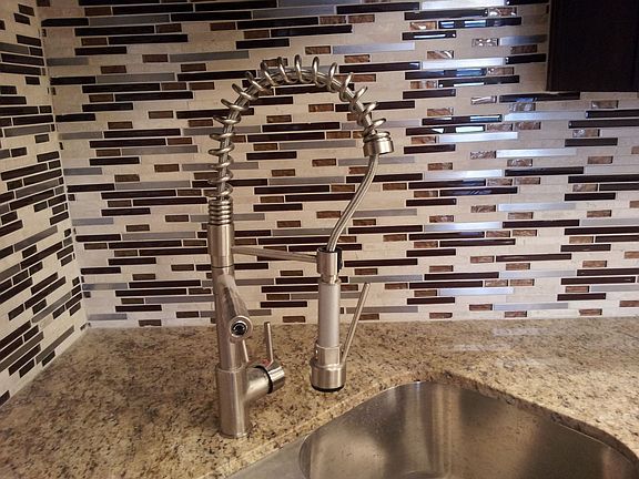4th image of 6210 N 46th Ln