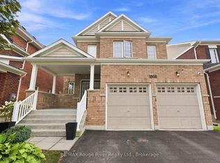 1808 Douglas Langtree Dr, Oshawa, ON L1K 0Y3