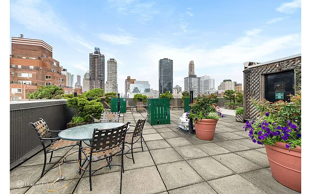 Sold by Douglas Elliman | media 16