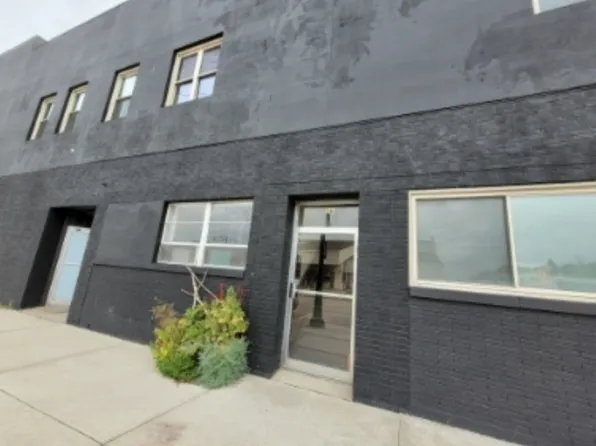 107 E 2nd St #4, Kaukauna, WI 54130