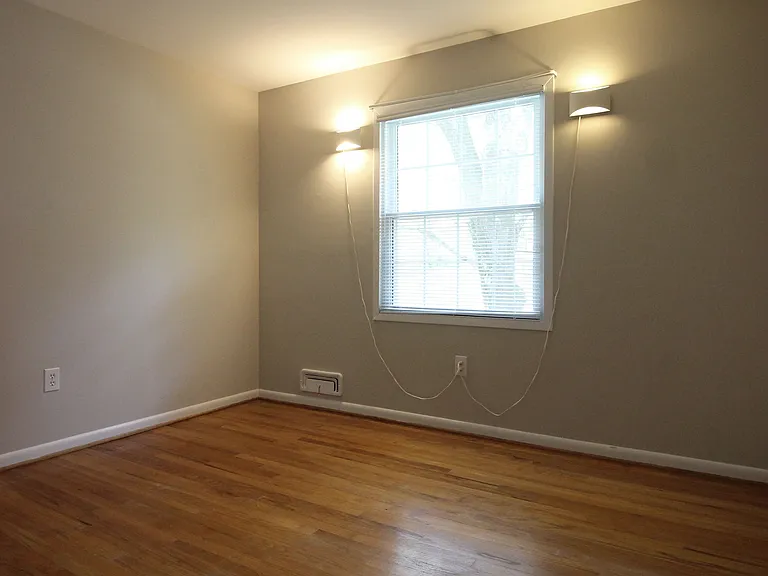 6211 Duntley Ct — Photo 19