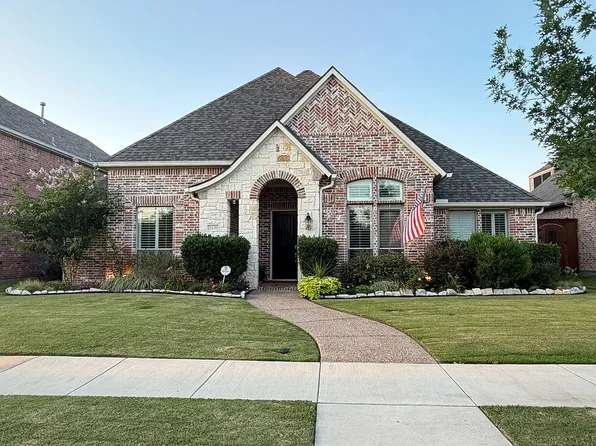2429 Lady Of The Lake Blvd, The Colony, TX 75056