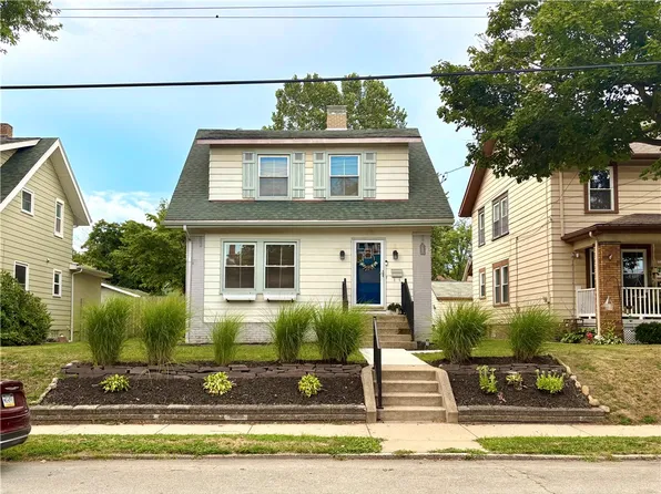 1530 Corporation St, Beaver, PA 15009