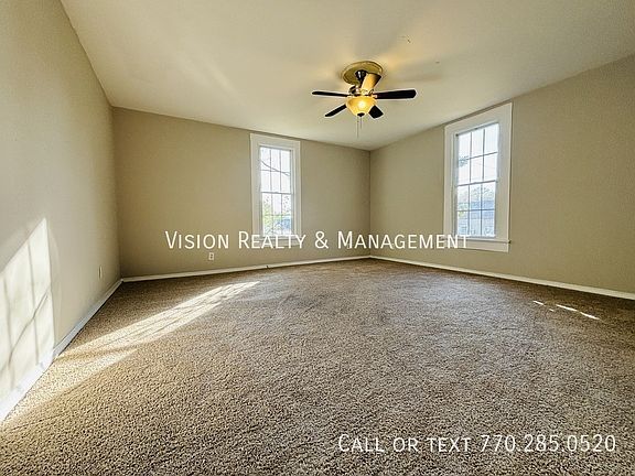 3rd image of 302 Mandeville Ave