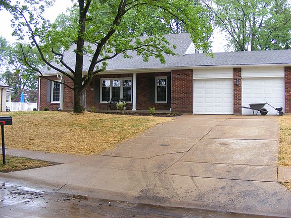 2nd image of 9050 Laurel Crest Dr