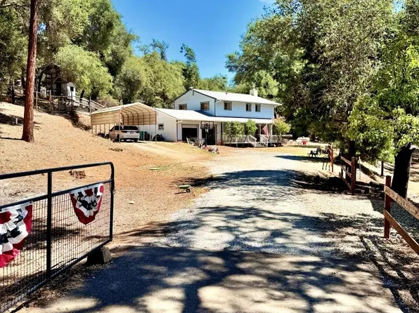 1550 Mardis Dr, Shingle Springs, CA 95682