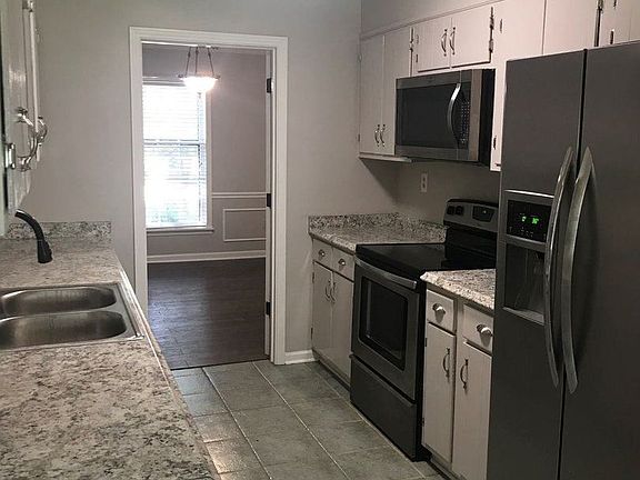 3rd image of 1944 Alder Branch Ln