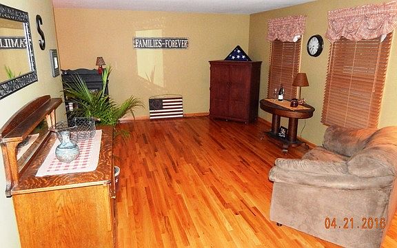 2nd image of 1401 Echo Dr