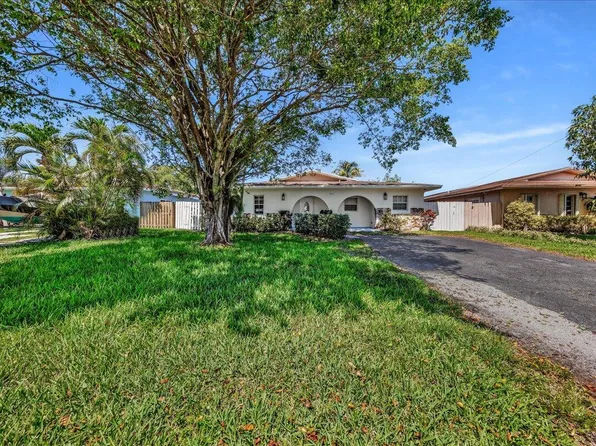 4641 SW 43rd Avenue, Dania Beach, FL 33314